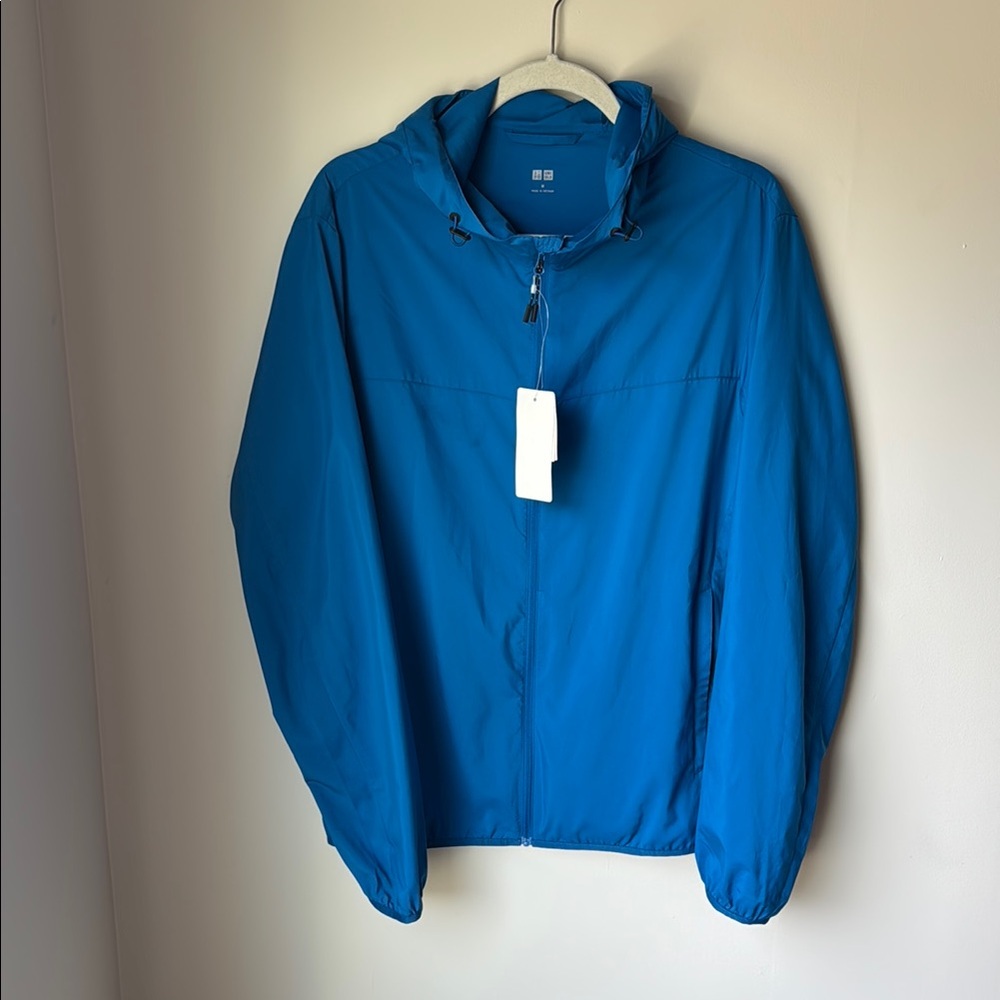 NWT UNIQLO Pocketable Parka
